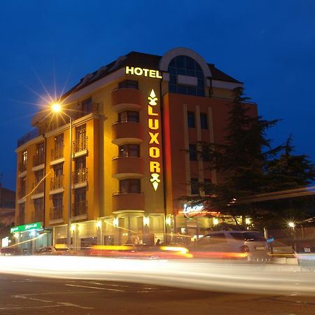 Hotel Luxor Burgas Stad Buitenkant foto