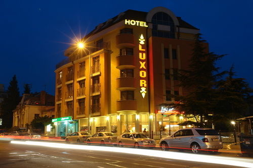 Hotel Luxor Burgas Stad Buitenkant foto