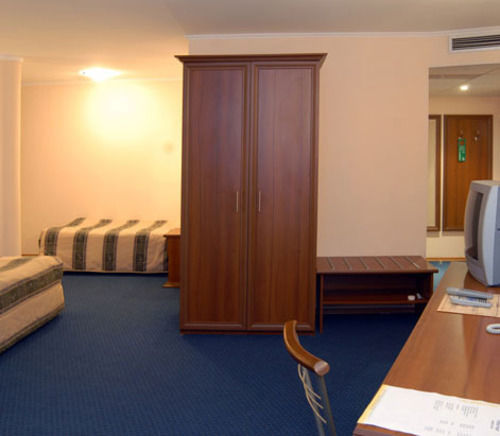 Hotel Luxor Burgas Stad Buitenkant foto